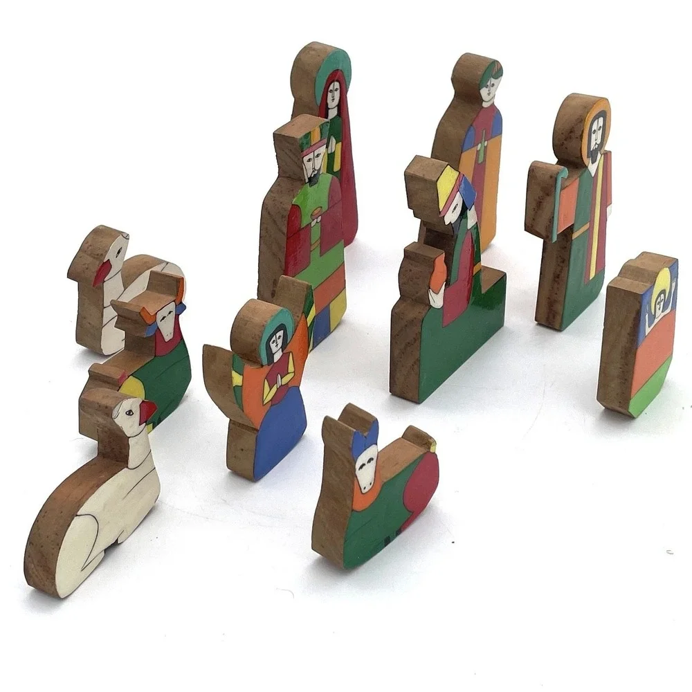 VTG Handmade Wooden Nativity Scene 11 Piece El Salvador Collectible Toy/Figurine